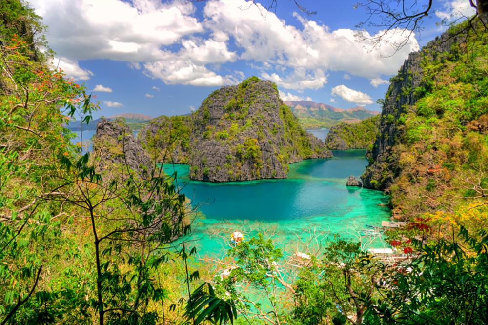 Emerald Lagoon. El Nido Palawan Tourist Spot