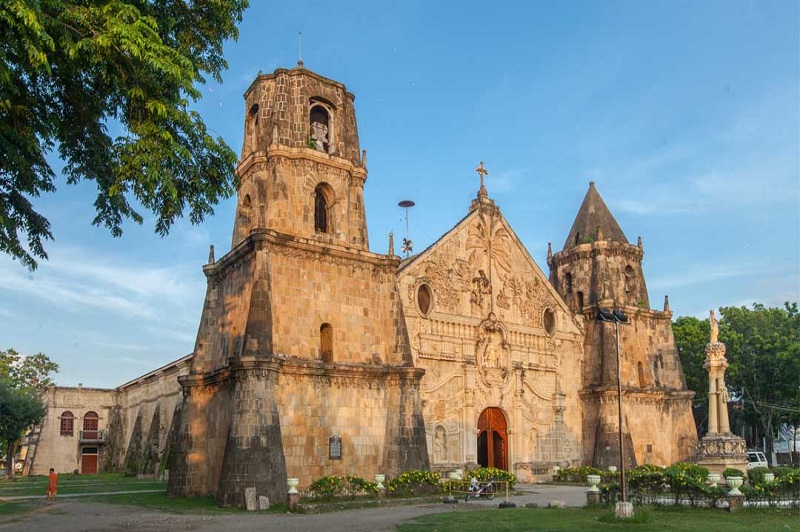 MIAGAO CHURCH - ILOILO TOURIST SPOTS