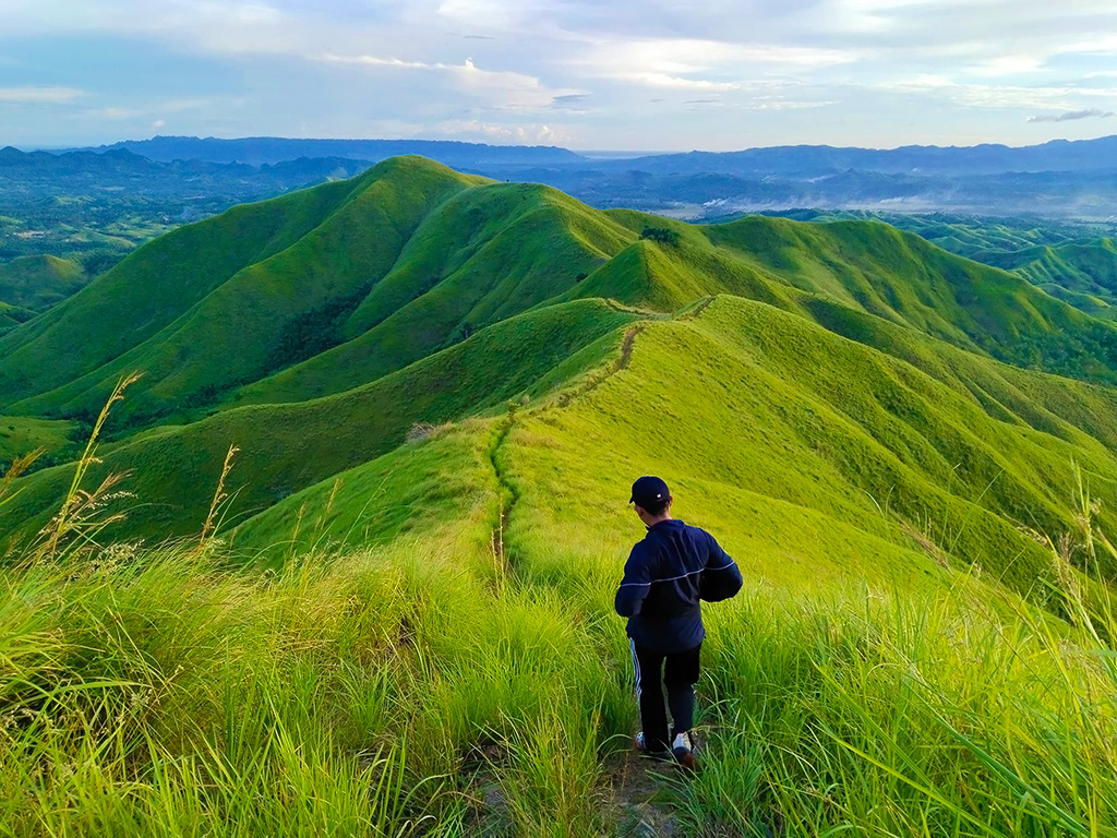 The Alicia Panoramic Park. Photo from Rheymarbest Enoc. Popular Tourist Attractions in Bohol Philippines