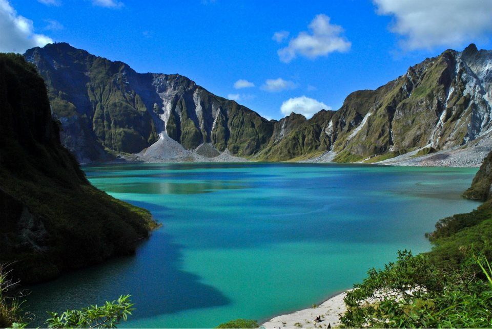 Mt. Pinatubo. Tarlac Tourist Spot