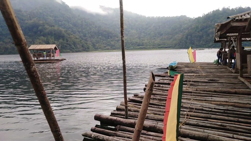 Lake Nunungan - Lanao Del Norte Tourist Spots