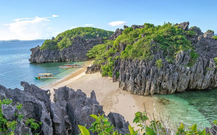 caramoan islands - bicol travel guide