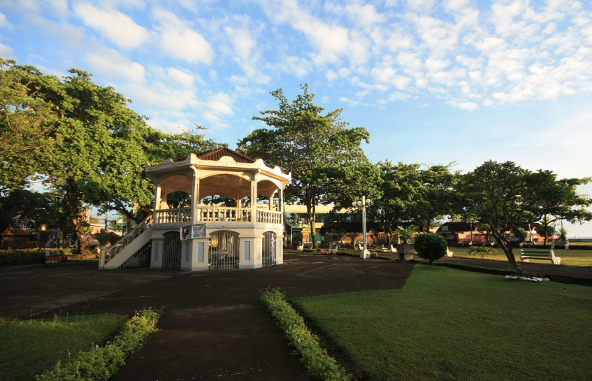 Oroquieta Plaza and Kiosko - Misamis Occidental Tourist Spots