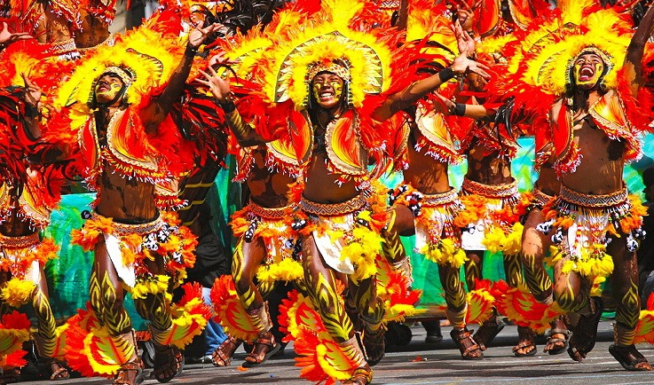 ati-atihan-festival street dance