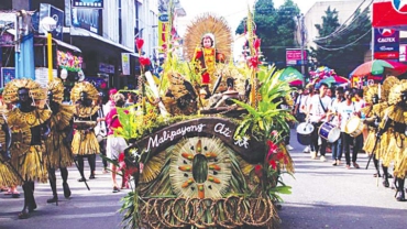 ati-atihan floats