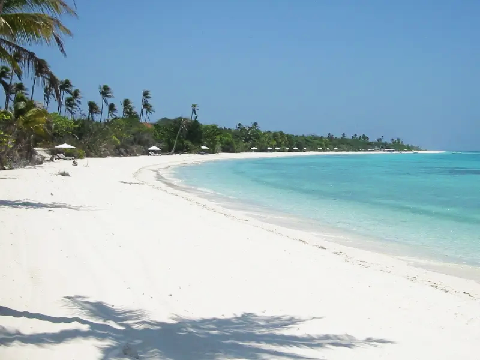 Cuyo Island - Beach