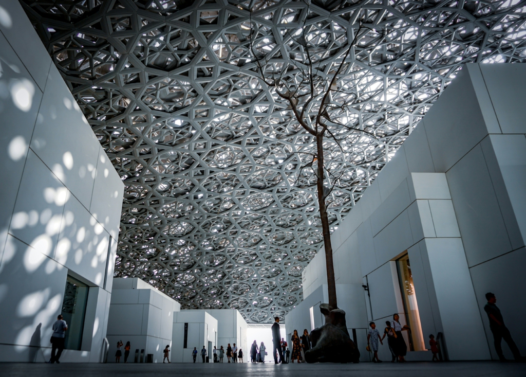 Abu-Dhabi-Tourist-Attraction-Louvre-2-1024x733