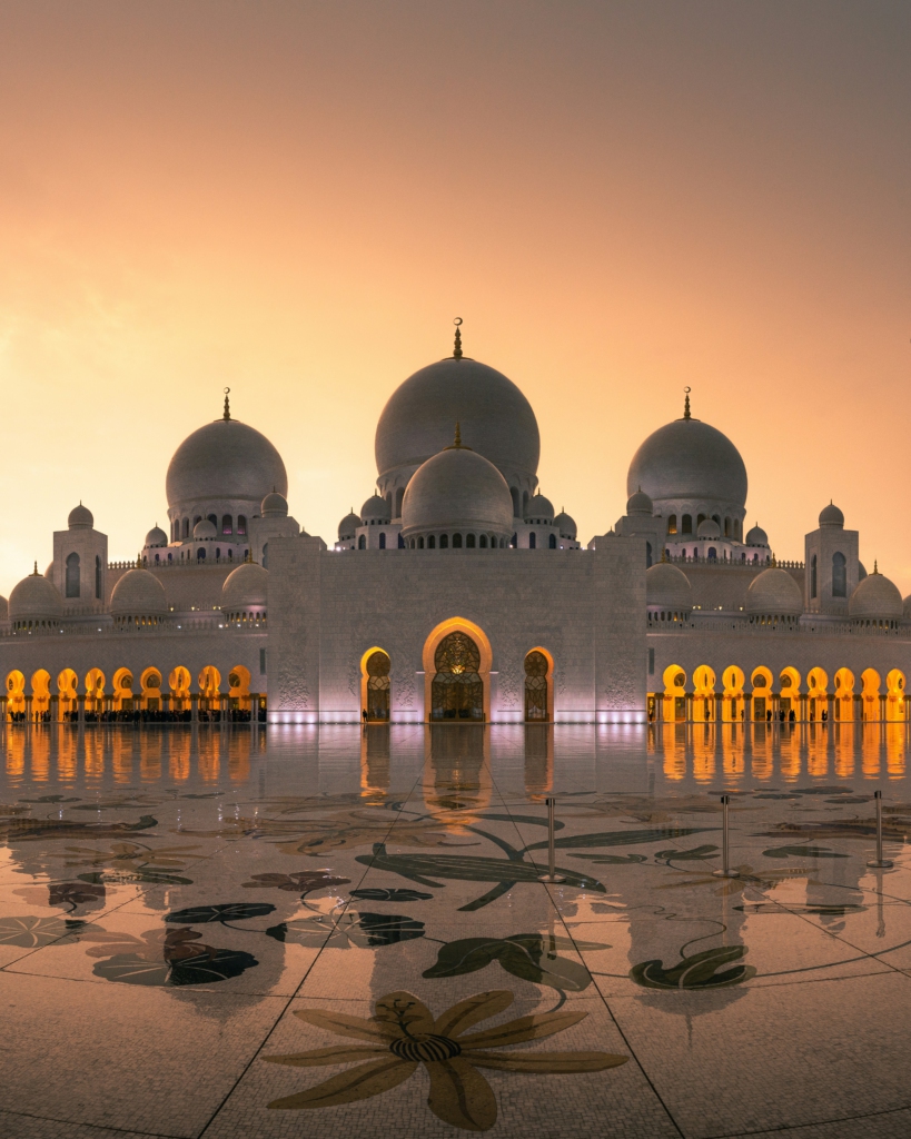 Abu Dhabi Tourist Attraction - SZGM 2