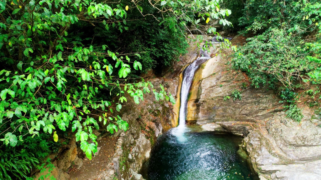 Aninuan Falls - Puerto Galera